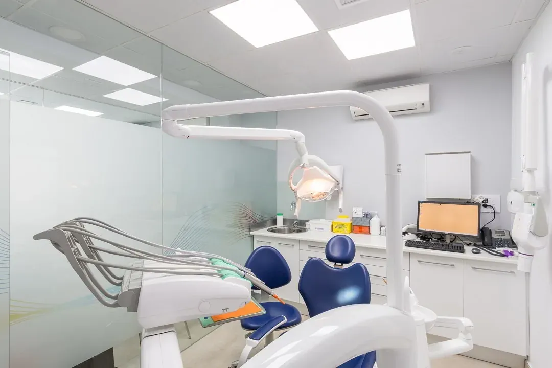 Instalaciones de Clínica Dental Tartesos en Maracena